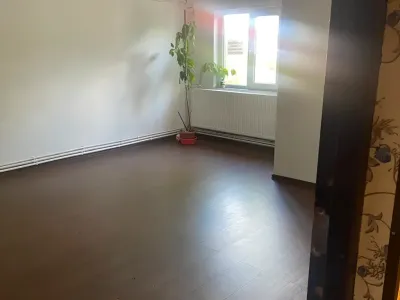 Apartament de vanzare 1 Decembrie